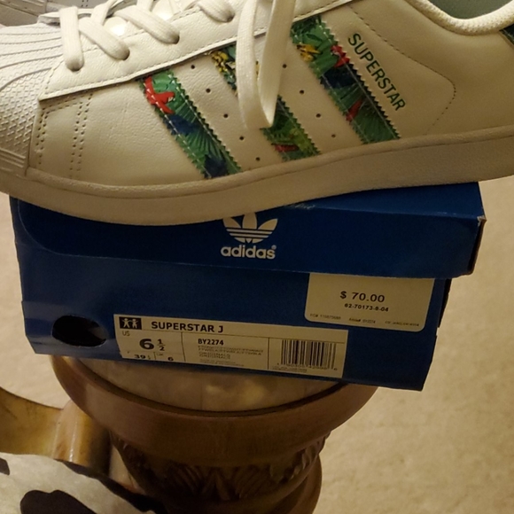 Adidas sneakers - Picture 6 of 9